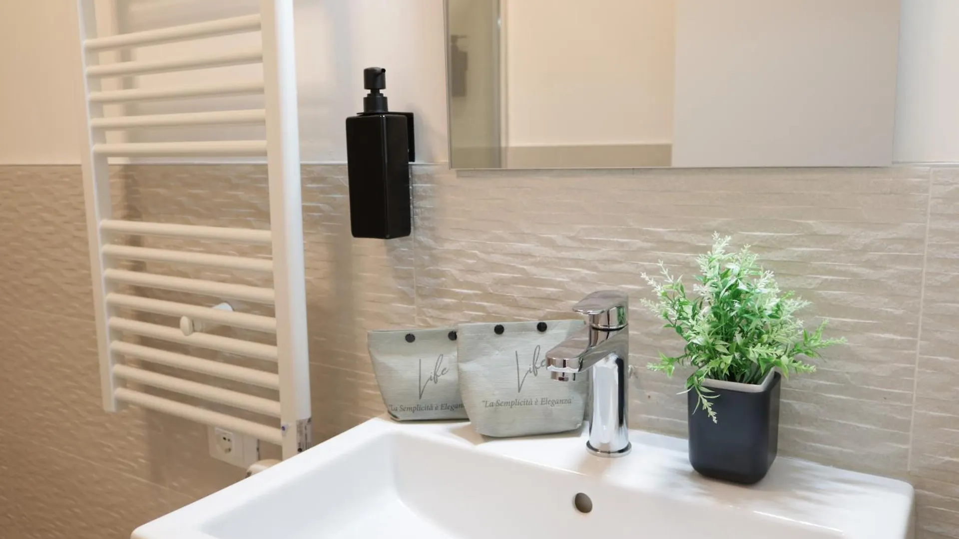 Gonin 58 Apartment Milan Italy